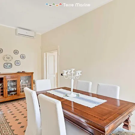 וילה La Levante, Terre Marine לה ספציה